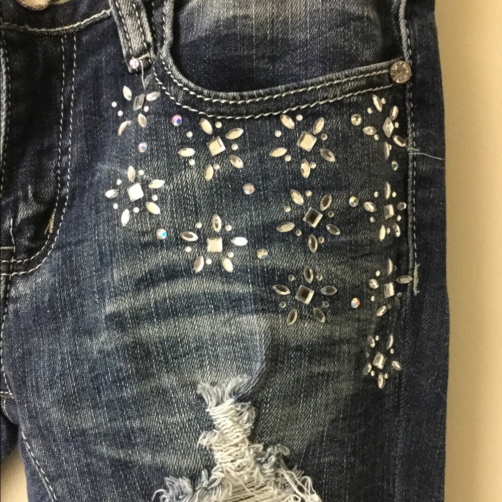 Machine Distress Denim/Jeans NWT Rhinestone accent - Picture 3 of 4